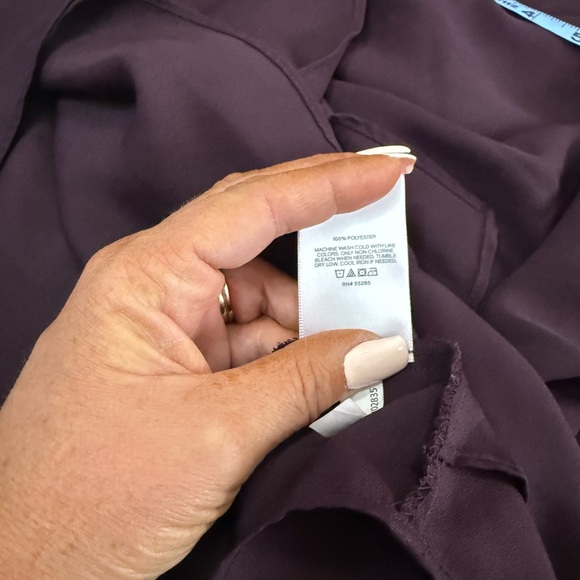 Express Elegant Dark Purple Twist front Women's blouse size large - Picture 9 of 10